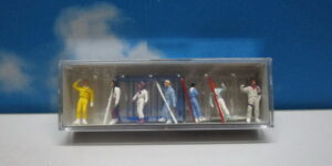 Preiser 10316 HO 1:87 Skiers (7)