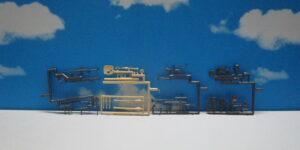 Preiser 56290 1:24 German Military Weapons & Equipments, unpainted, require to assemble