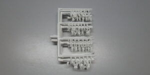Preiser 79008 N 1:160 Passengers, Pedestrians (120 ) Unpainted Figures