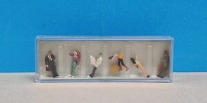 Preiser 10379 HO 1:87 Passengers (6)