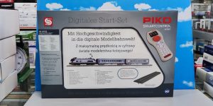 PIKO 59103 HO 1:87 Digital Starter Set SmartControl Elec Taurus PKP + 2 IC Passenger Cars A-Track w Railbed 158 x 88 cm