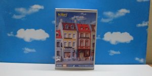 Kibri 38383 HO 1:87 House Ballhausplatz 130 x 135 x 190 mm
