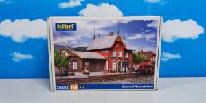 Kibri 39492 HO 1:87 Station Reichelsheim 240 x 145 x 165 mm