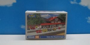 Kibri 38646 HO 1:87 Deco Set Luggage Cars, 14-piece Kit