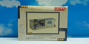 PIKO 60022 N 1:160 Filling Station Office 88 x 36 x 25 mm