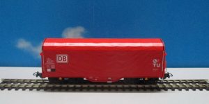 PIKO 54937 HO 1:87 Sliding Tarpaulin Wagon Shimmns Red DB AG 139mm