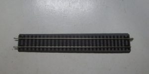 PIKO 55433 HO 1:87 A-Track Straight with Roadbed GEU231/mm, Transition Track to ROCO GeoLine