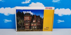 Vollmer 43679 HO 1:87 Villa Vampire with Colour Tablets 130 x 130 x 165 mm