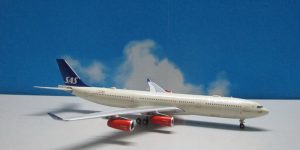 1:400 Panda Model BOX18016 A340-300 SAS Scandinavian Airlines 'Gudrod Viking' LN-RKG