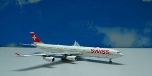 1:400 Panda Model BOX18019 A340-300 Swissair Schaffhausen HB-JMI