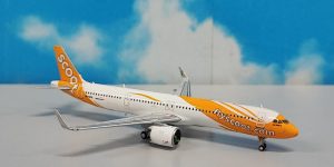 1:400 JC Wings EW421N013 A321neo Scoot 9V-NCB