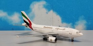 1:400 Gemini Jets GJUAE2234 A310-300 Emirates A6-EKB
