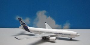 1:400 JC Wings LH4129 A330-200F Airbus Industries F-WWYE