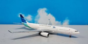 1:400 JC Wings LH4217 A330-300 Garuda Indonesia PK-GPC