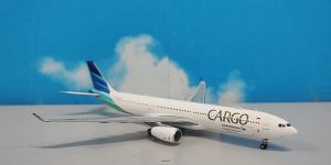 1:400 JC Wings LH4251 A330-300 Garuda Indonesia 'Cargo' PK-GPD