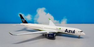 1:400 JC Wings LH4324 A350-900XWB Azul Brazilian Airlines PR-AOY