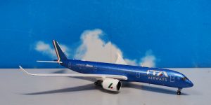 1:400 JC Wings XX40650 A350-900XWB ITA Airways 'Inspired by Alitalia' EI-IFA