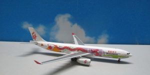 1:400 JC Wings XX4108 A330-300 Dragonair 20 Years of the Dragonair B-HWG