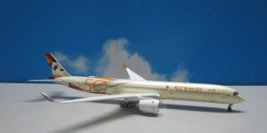 1:400 JC Wings XX4496 A350-1000XWB Etihad Airways 'Year of the 50th' Livery A6-XWB