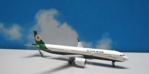 1:400 JC Wings XX4677 A321 Eva Air B-16222
