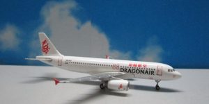 1:400 JC Wings XX4815 A320-232 Dragonair VR-HYP
