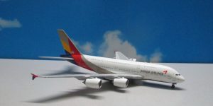 1:400 Gemini Jets GJAAR2170 A380-800 Asiana Airlines HK7640