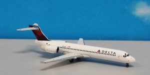 1:400 Gemini Jets GJDAL1280 B717-200 Delta N935AT