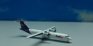 1:400 Gemini Jets GJFDX1986 ATR 72-600F Federal Feeder EI-GUL