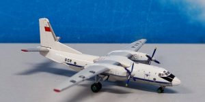 1:400 JC Wings XX40716 AN-26 CAAC 808